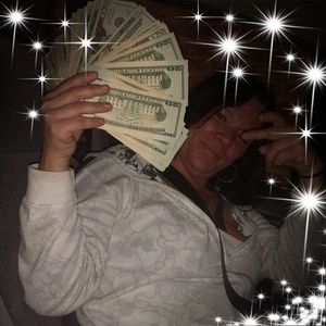 Meet your Posher, Terra